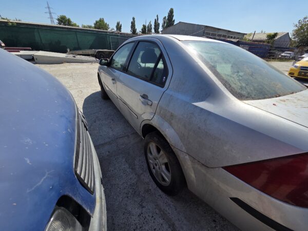 FORD MONDEO MK3 SEDAN 2.0 TDCI 3 BUC SEDAN (HJBB)/2 BUC BREAK (FMBA/N7BA) - imagine 22