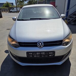 VOLKSWAGEN POLO 6