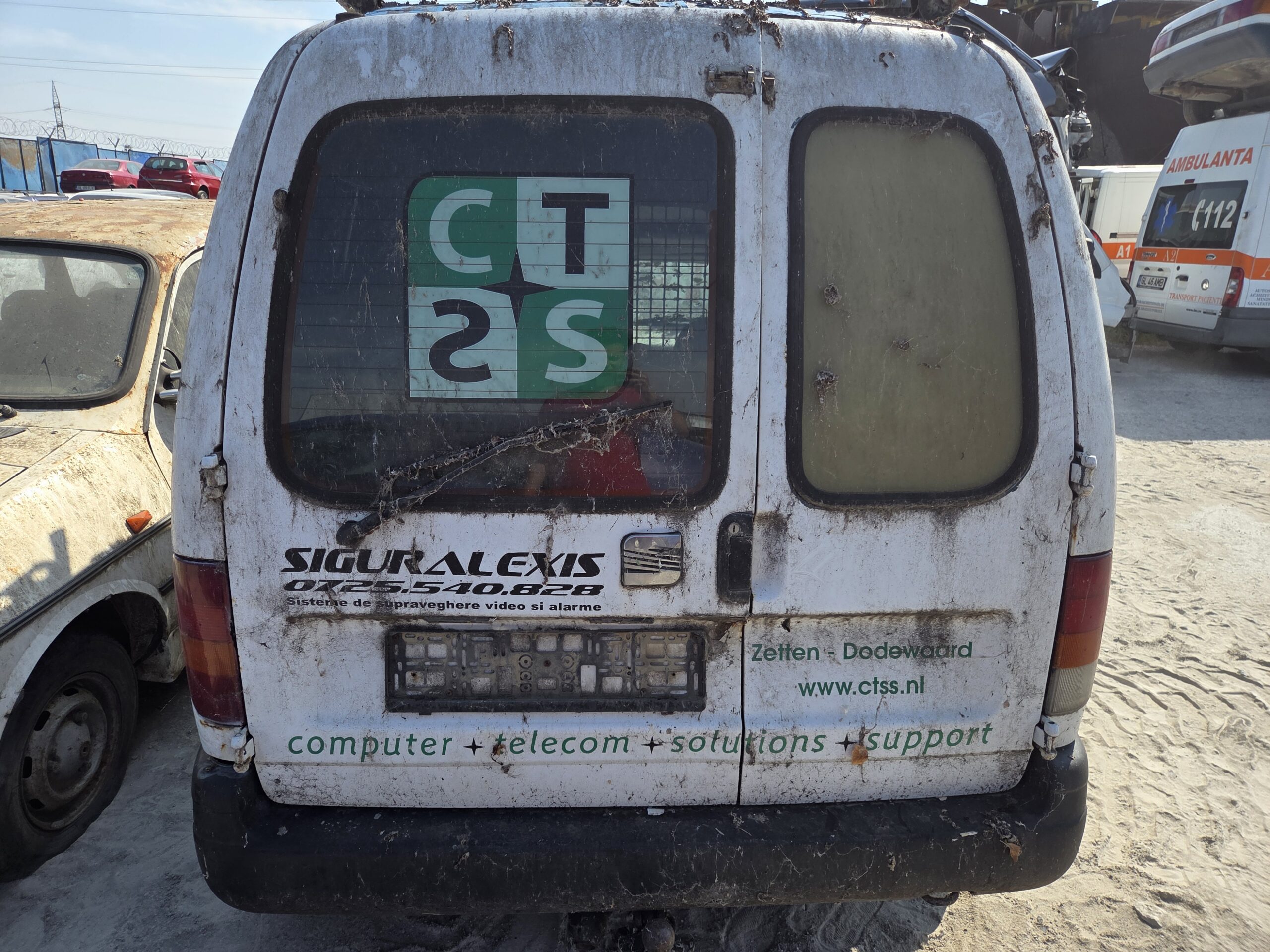 SEAT INCA 1.9 TDI (1Y) - imagine 2