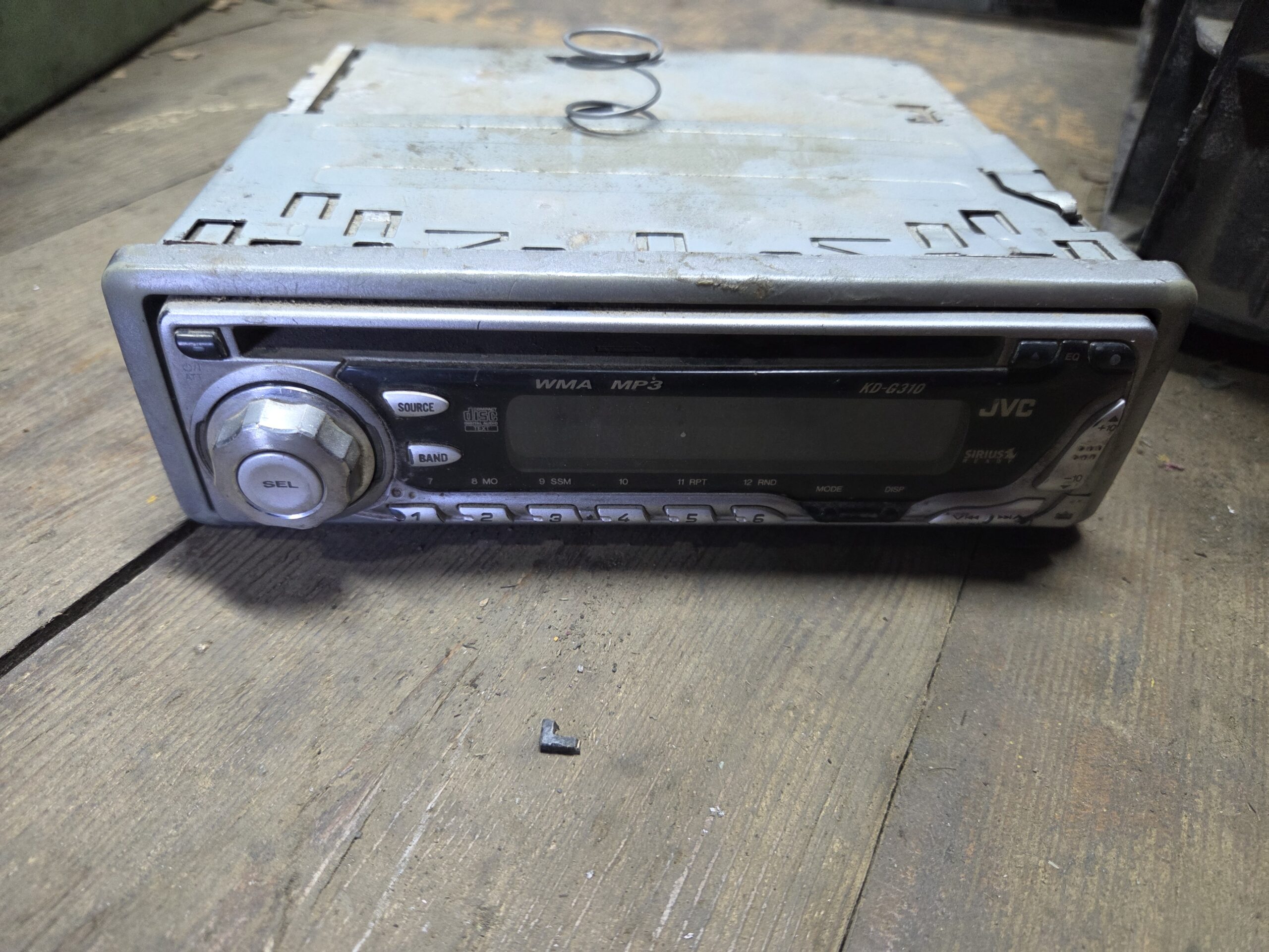 UNITATE MULTIMEDIA JVC KD-G310