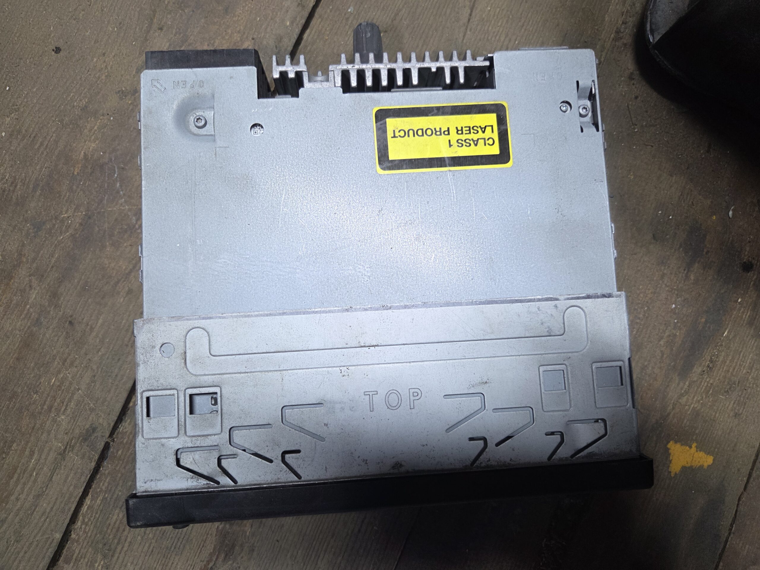 UNITATE MULTIMEDIA BLAUPUNKT 7646126593 - imagine 2