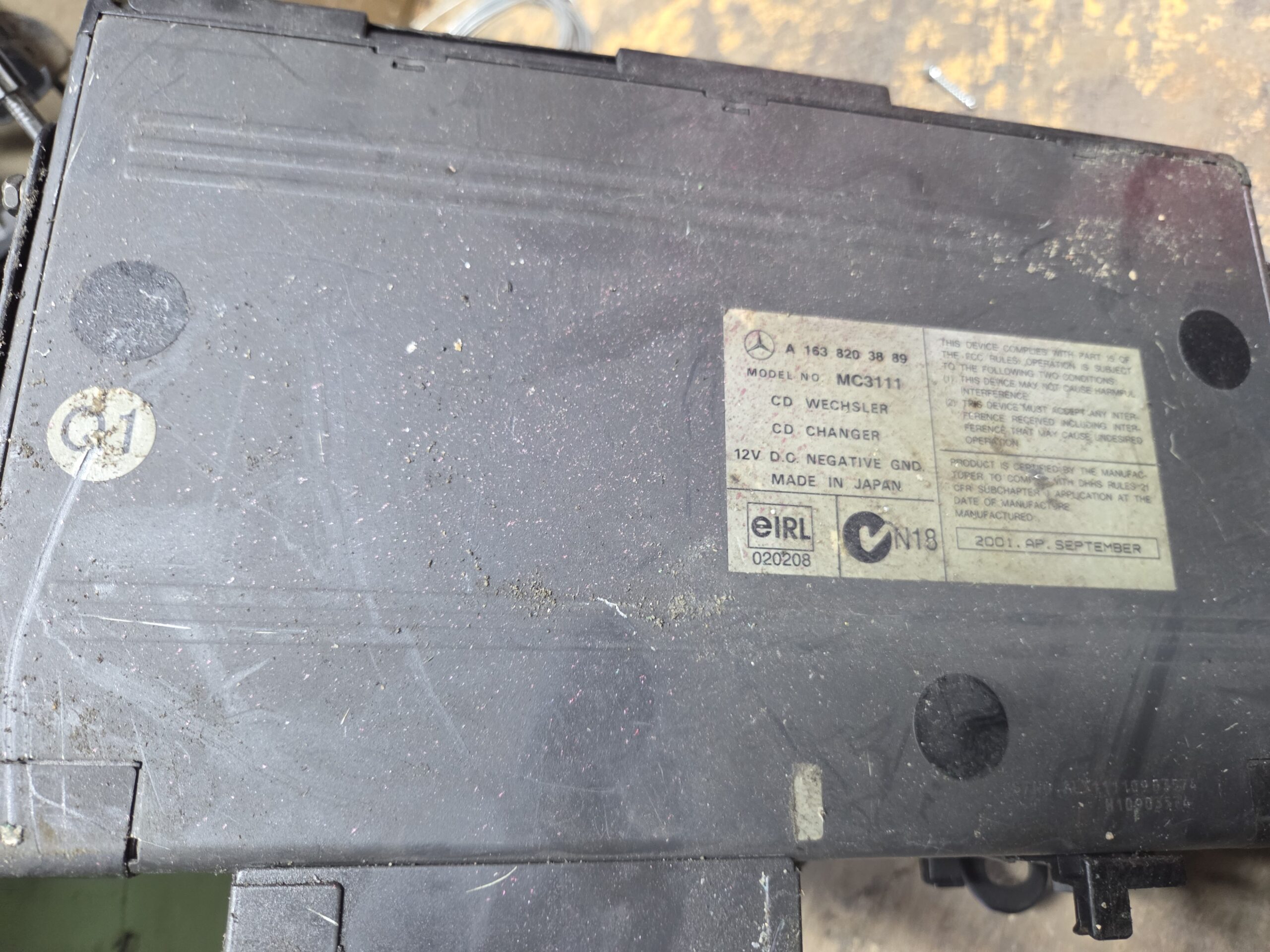 UNITATE CONTROL CD CHANGER MERCEDES MC3111 - imagine 2