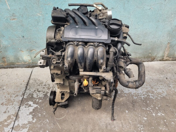 MOTOR 1.6 BENZINA AVU