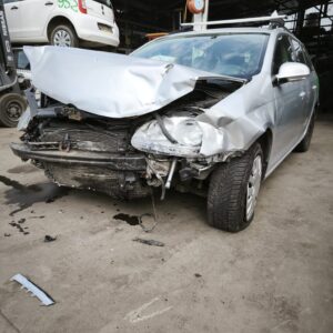 VOLKSWAGEN GOLF 6 BREAK 1.9 DIESEL(BLS)