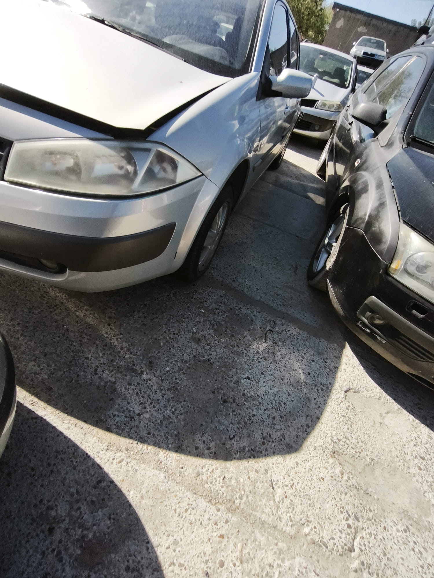 RENAULT MEGANE II 1.6 BENZINA(K4M-T7) - imagine 2