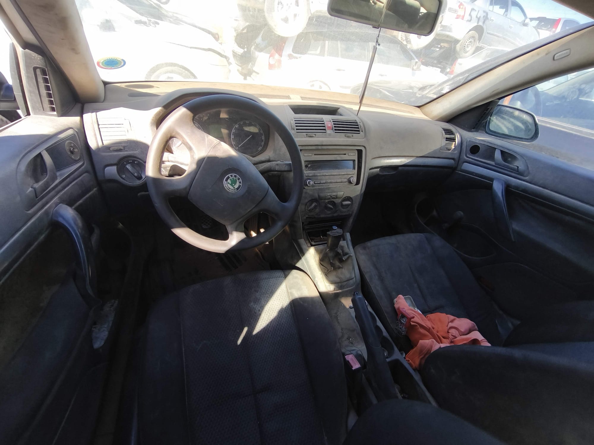 SKODA OCTAVIA 2 1.9 DIESEL(BXE) - imagine 2