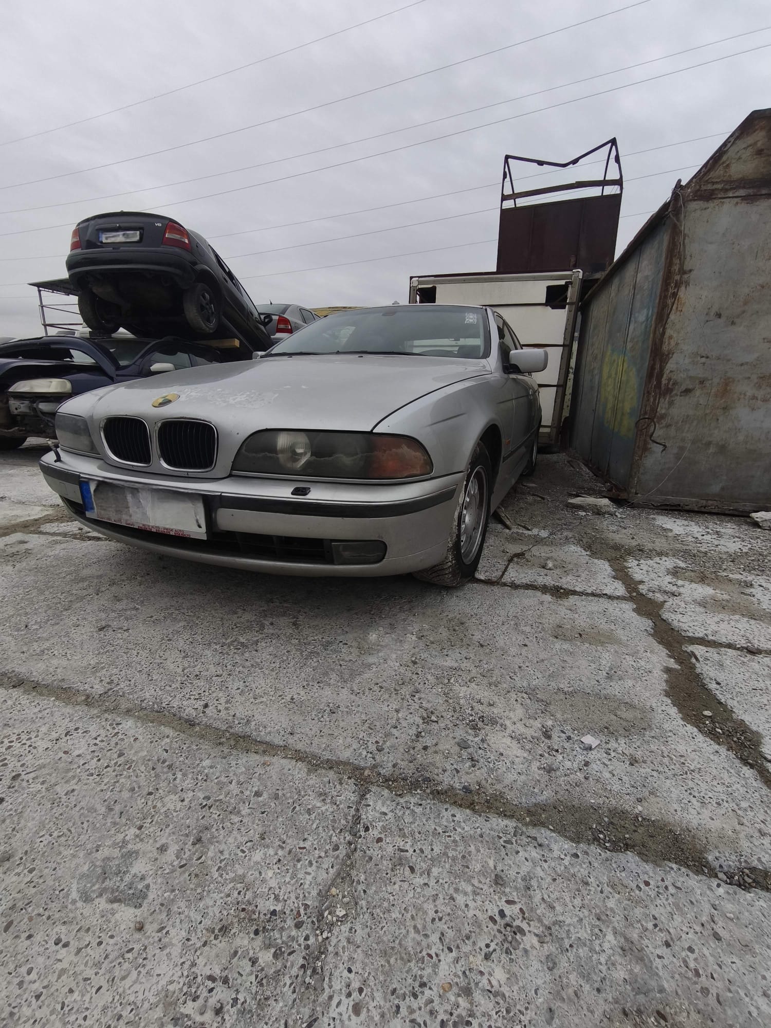 BMW 525 2.5 DIESEL(25 6T 1)